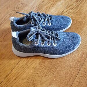 Allbirds Wool Runners - size 7 women's, Gray
